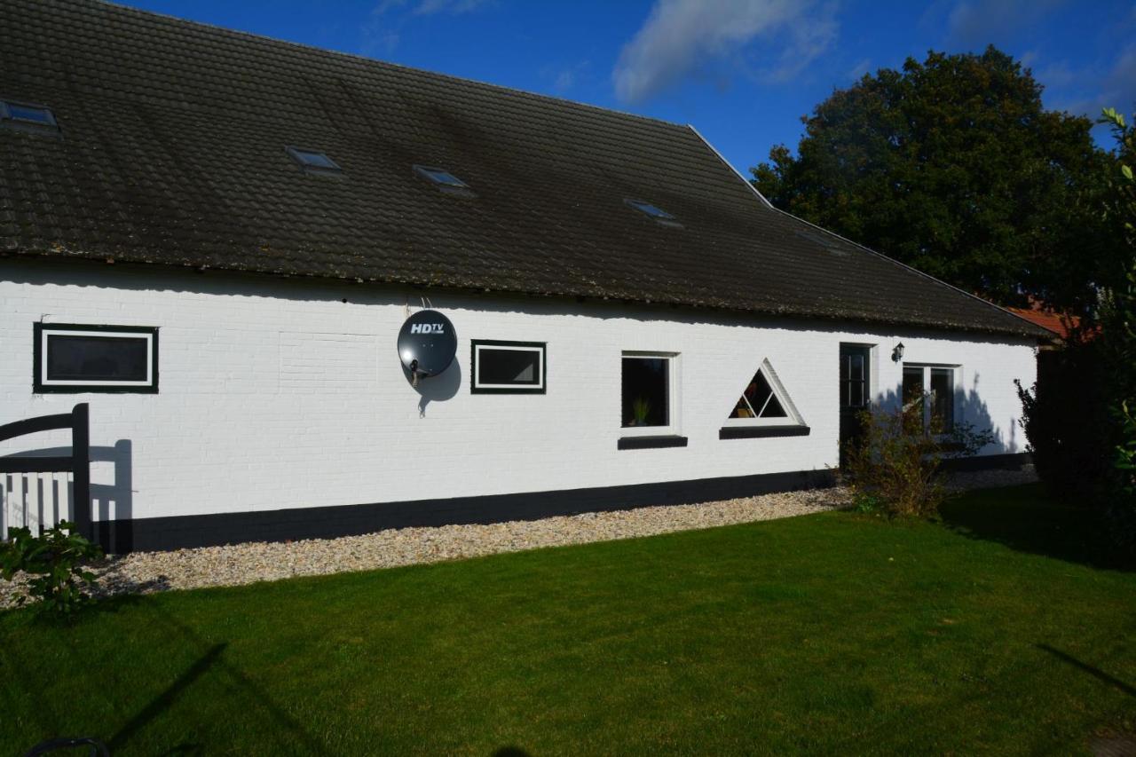Ferienwohnung Grafenland Dersum Exterior foto